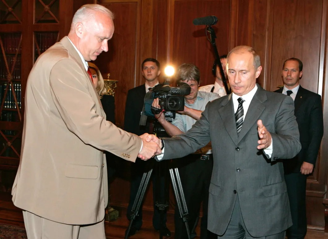В 2006–2007 годах однокашник президента Владимира Путина пересаживается с одного высокопоставленного кресла на другое. Фото: РИА Новости