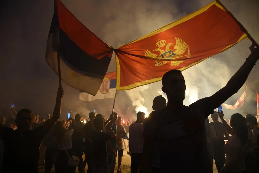 Черногорская оппозиция отмечает результаты выборов. Подгорица, 31 августа. Фото: ЕРА
