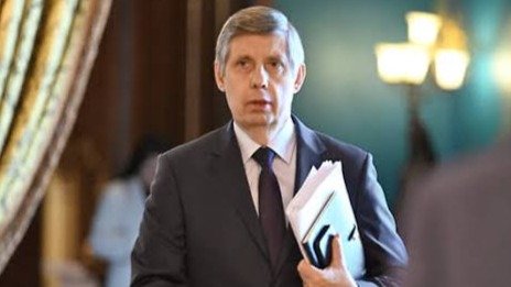 Баку заявил «решительный протест» послу России, вызвав того в МИД после атаки российского беспилотника по азербайджанской АЗС в Украине