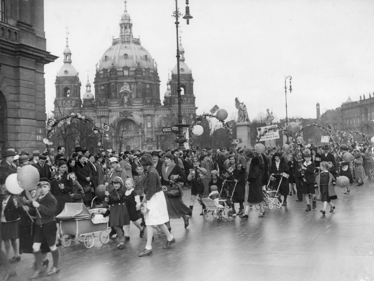 8 апреля 1934 года. Берлин. Фото: AP