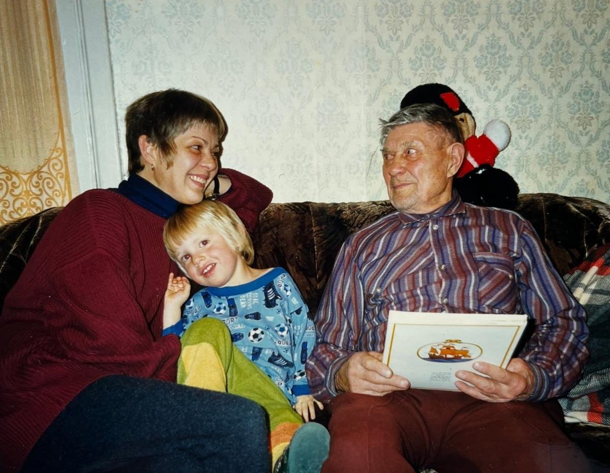 Александр Смагин, его дочь Татьяна и его внук Александр Минкин-мл. Фото из архива автора