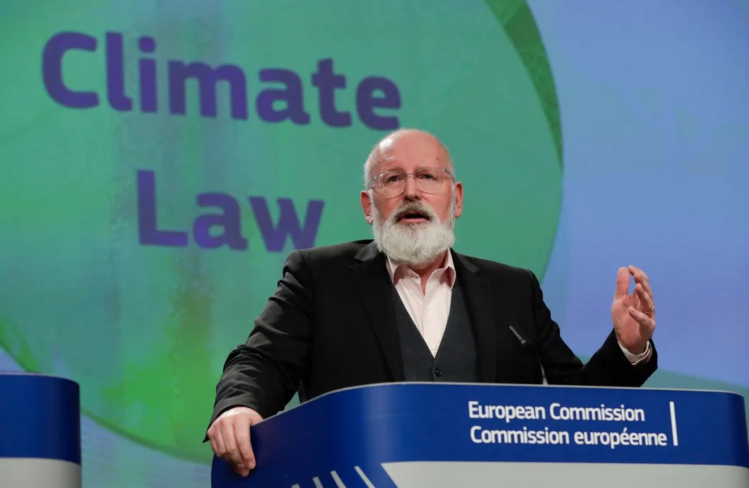 Франс Тиммермас — комиссар «зеленой сделки» в ЕК. Фото: EPA