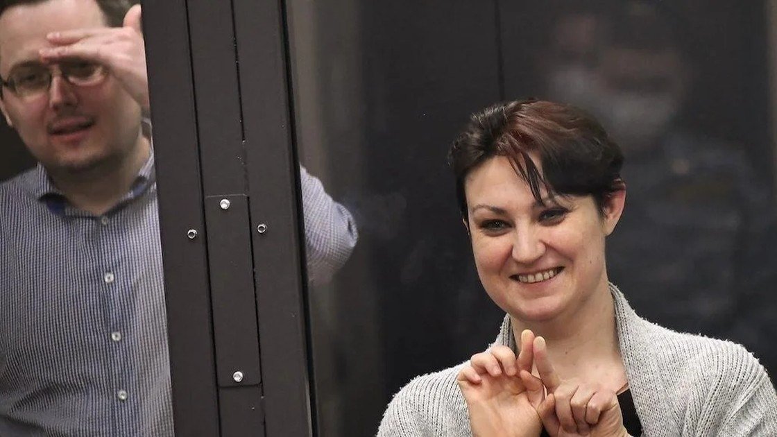 «В том жутком подвале у меня был хотя бы коврик для йоги»