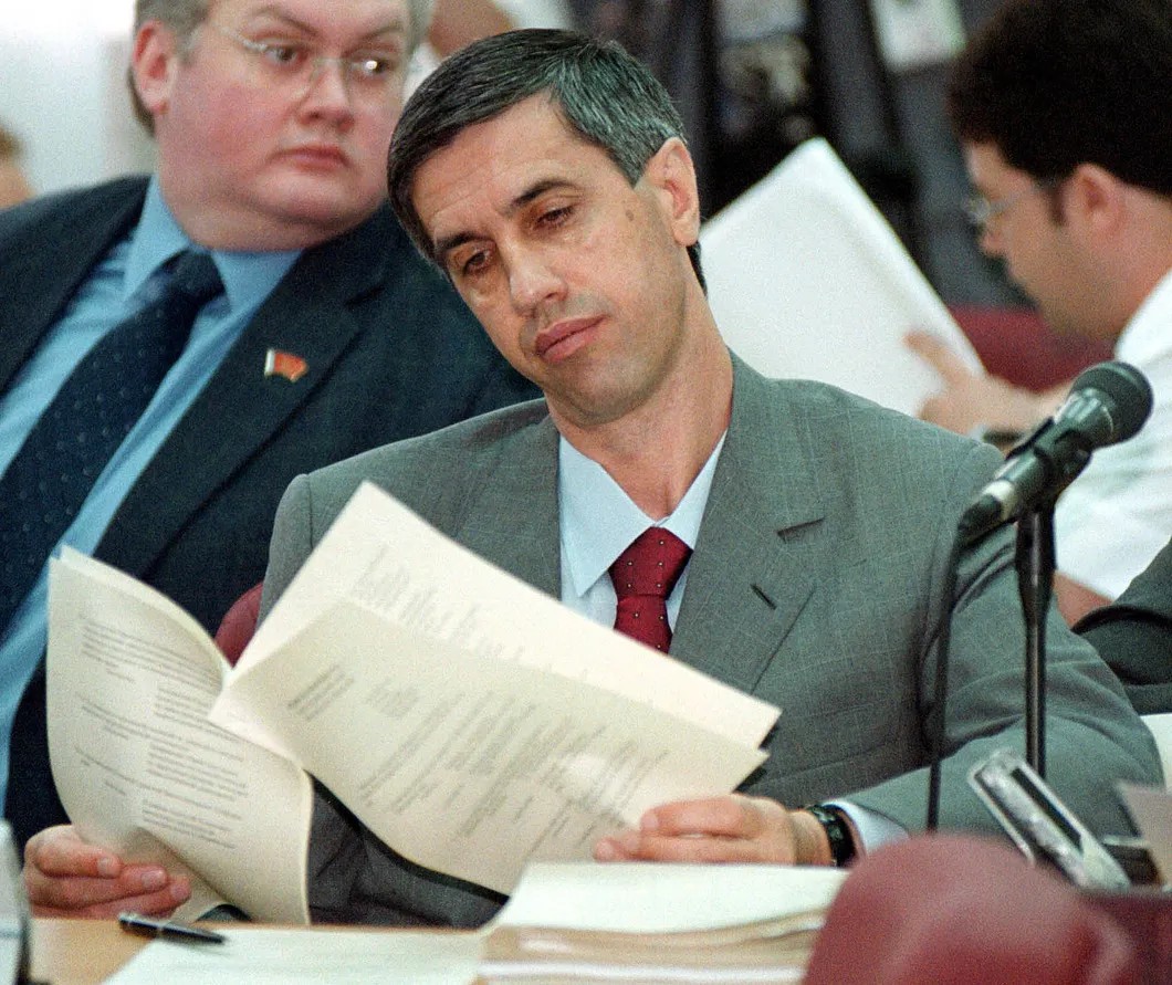 Быков в депутатском кресле. Фото: Reuters