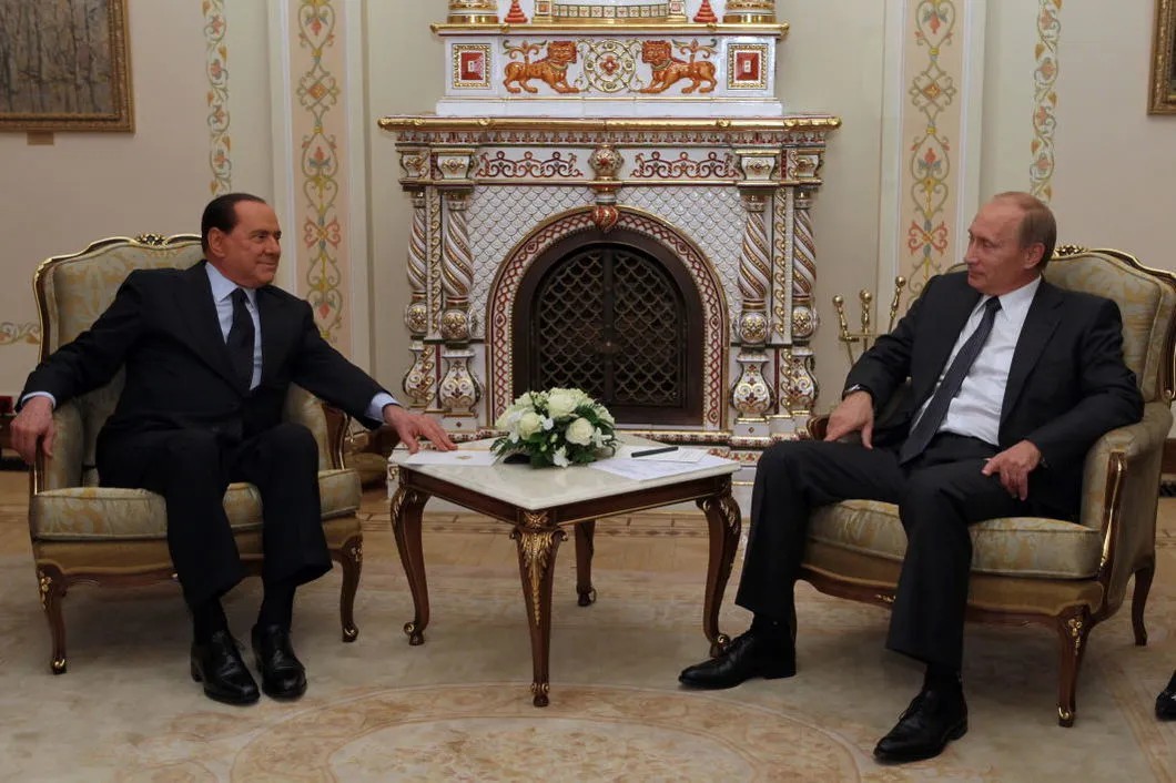 Встреча Сильвио Берлускони и Владимира Путина 10 сентября 2010 года. Фото: Reuters