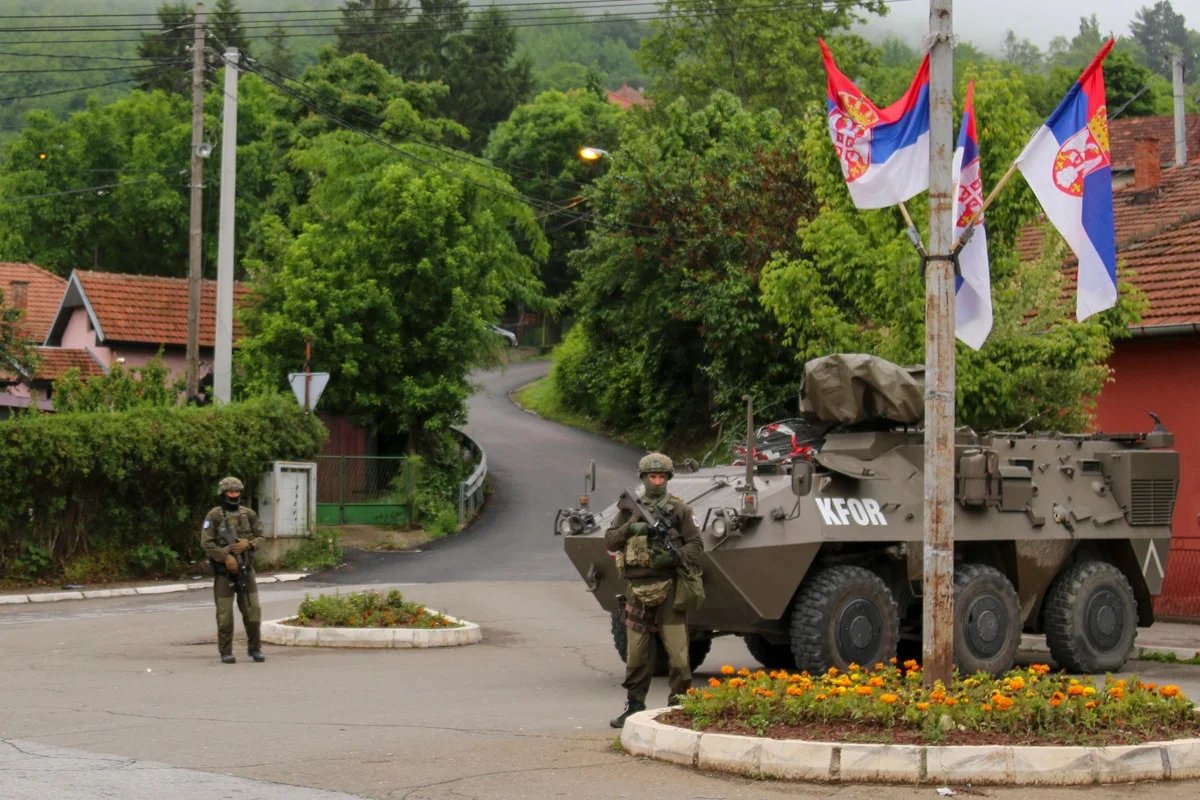 Международные силы НАТО по обеспечению мира в Косово. Фото: AP / TASS