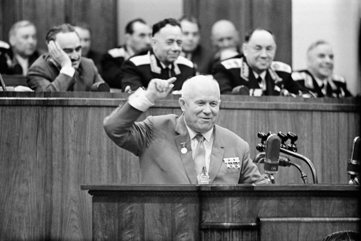 Москва. 1963 год. Выступление первого секретаря ЦК КПСС Никиты Сергеевича Хрущева. Фото: фотохроника ТАСС