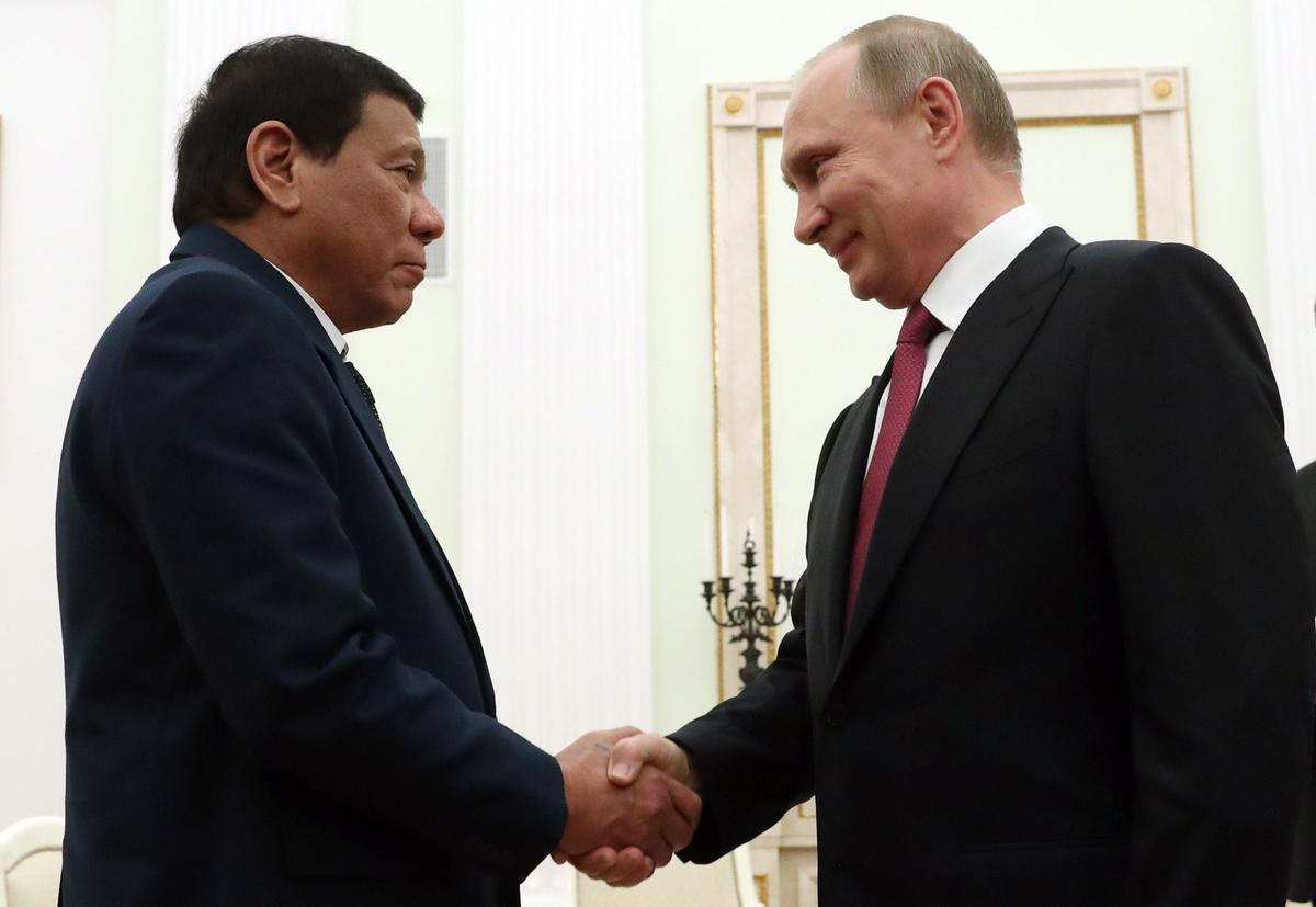 Родриго Дутерте и Владимир Путин в Кремле. Фото: Вячеслав Прокофьев / ТАСС