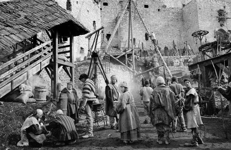 Кадр из фильма «Трудно быть богом»