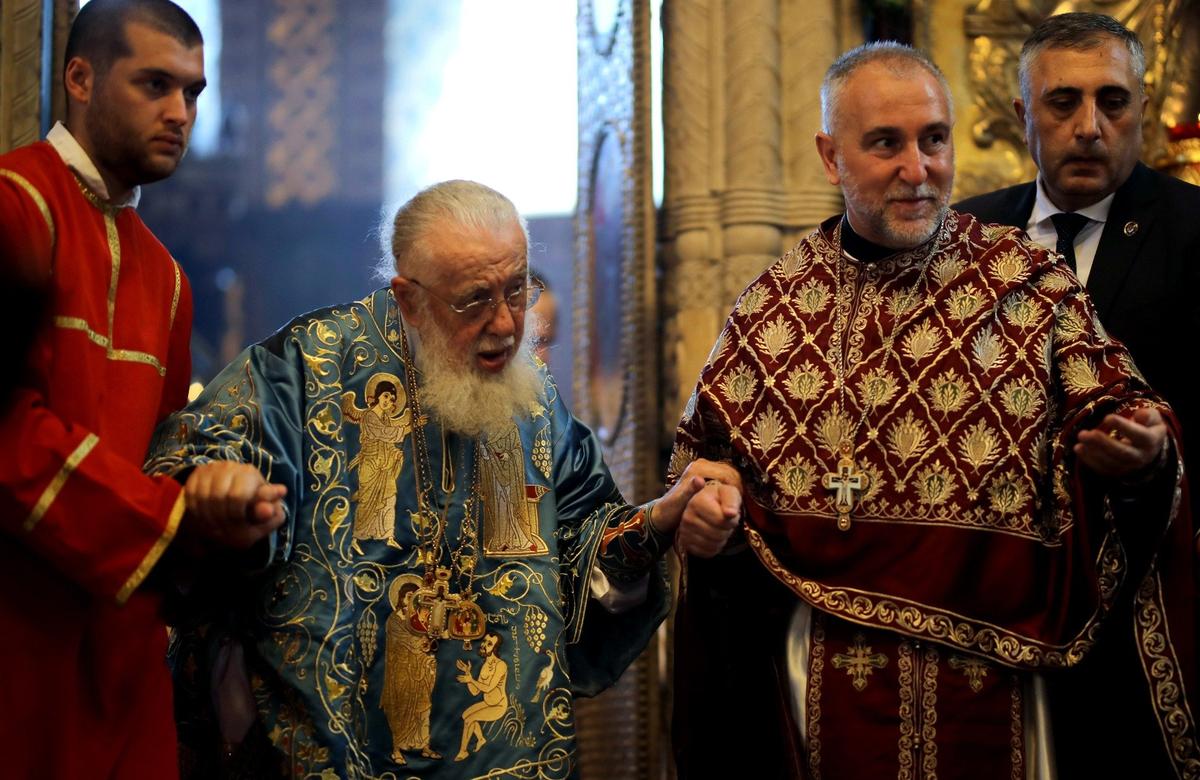 Святейший Патриарх Грузии Илия во время службы в праздник Успения Пресвятой Богородицы. 2019 год. Фото: Давид Мдзинаришвили / ТАСС