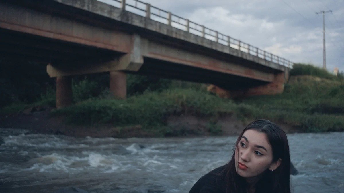 Кадр из фильма «В окрестностях рая»