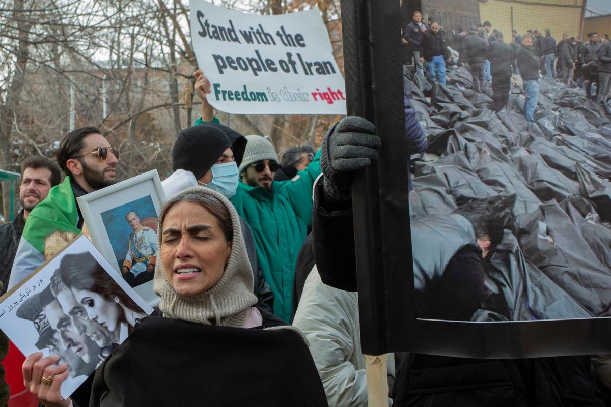 Акция-шествие в Ереване против диктатуры в Иране, 17.01.2026 г. Фото: Александр Гребешков