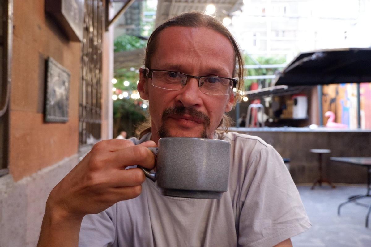 Юрий прилетел в Ереван из Санкт-Петербурга. Фото: Андрей Новашов