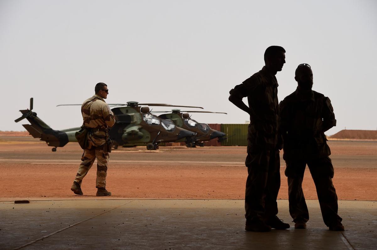 Французские войска, участвующие в контртеррористической операции «Бархан» в Мали, 2017 год. Фото: EPA-EFE