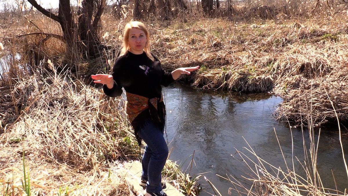 Марина на реке Елшанка. Фото: Надежда Андреева / «Новая газета»