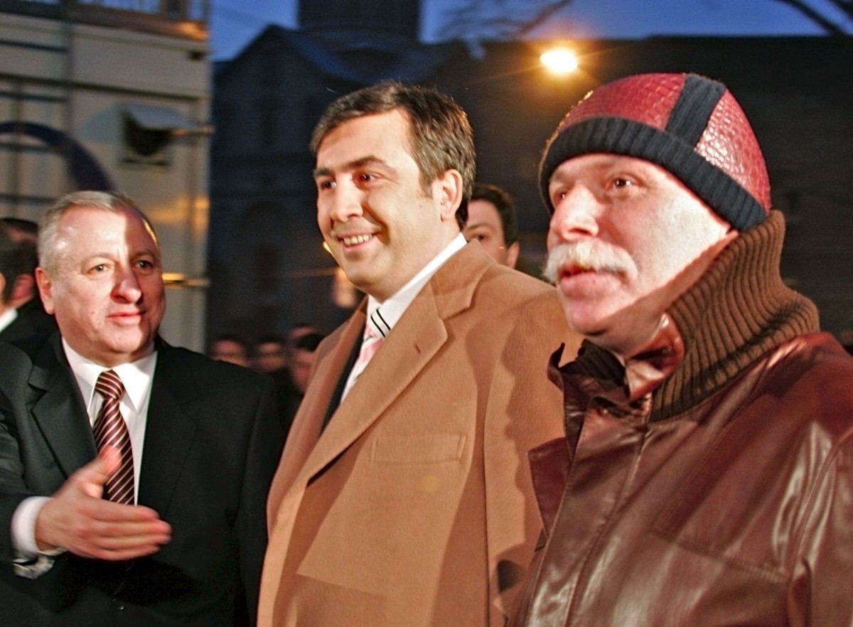 Президент Грузии Михаил Саакашвили и президент Национального олимпийского комитета Грузии Бадри Патаркацишвили (справа), 2006 год. Фото: Александр Климчук / ТАСС