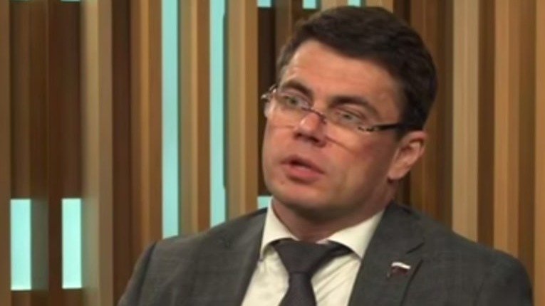 Депутат Боярский: блокировка звонков в Telegram и WhatsApp* для борьбы с мошенниками оправдала себя