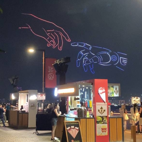 Шоу дронов. Фото автора