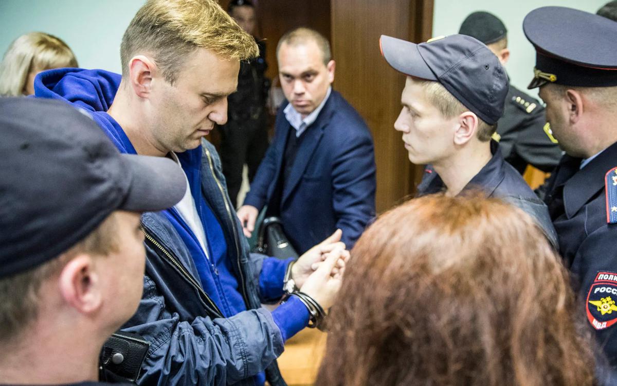 «А вас я в прекрасную Россию будущего не возьму!»