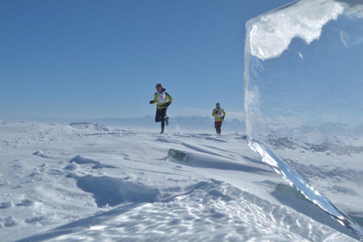 Байкальский ледовый марафон в 2018 году. Фото: Алексей Седов / baikal-marathon.org