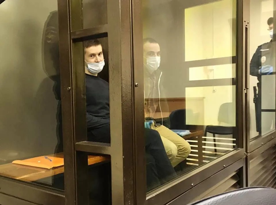 Виктор Филинков и Юлиан Бояршинов в зале суда. Фото: Евгения Кулакова
