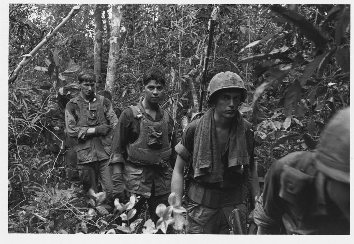 Американские солдаты во Вьетнаме. Фото: Hulton-Deutsch Collection/CORBIS/Corbis via Getty Images