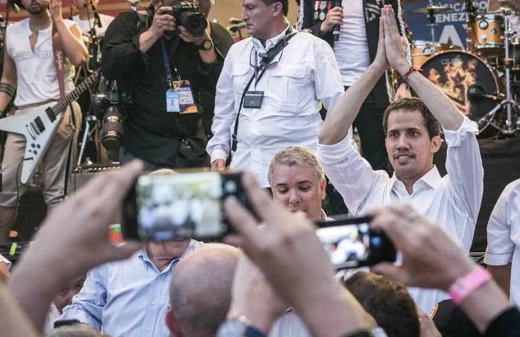 Хуан Гуайдо на фестивале Venezuela Aid Live. Фото: Родольфо Чурион