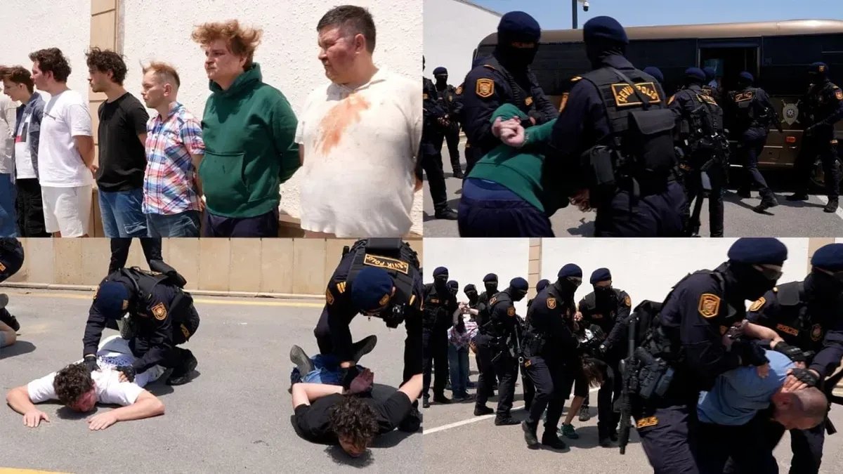 Освободи нас, точка ру