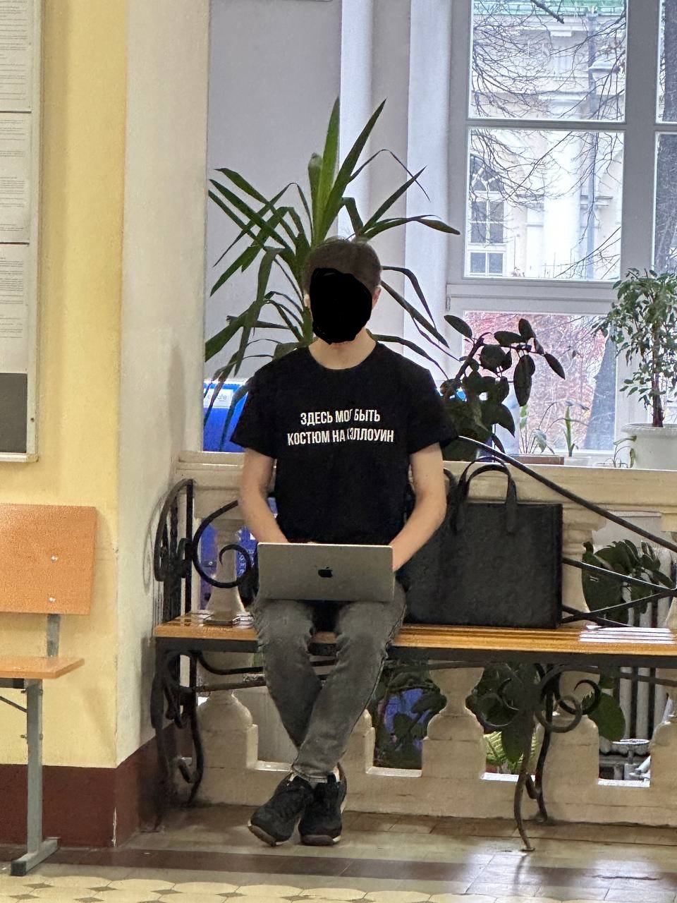 Источник: сообщения из чатов разных курсов