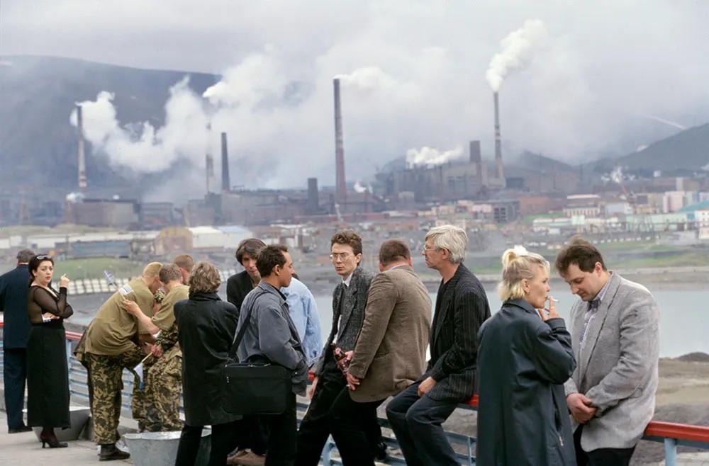 Рабочие Норильского горно-металлургического комбината. Фото: Илья Питалев / РИА Новости