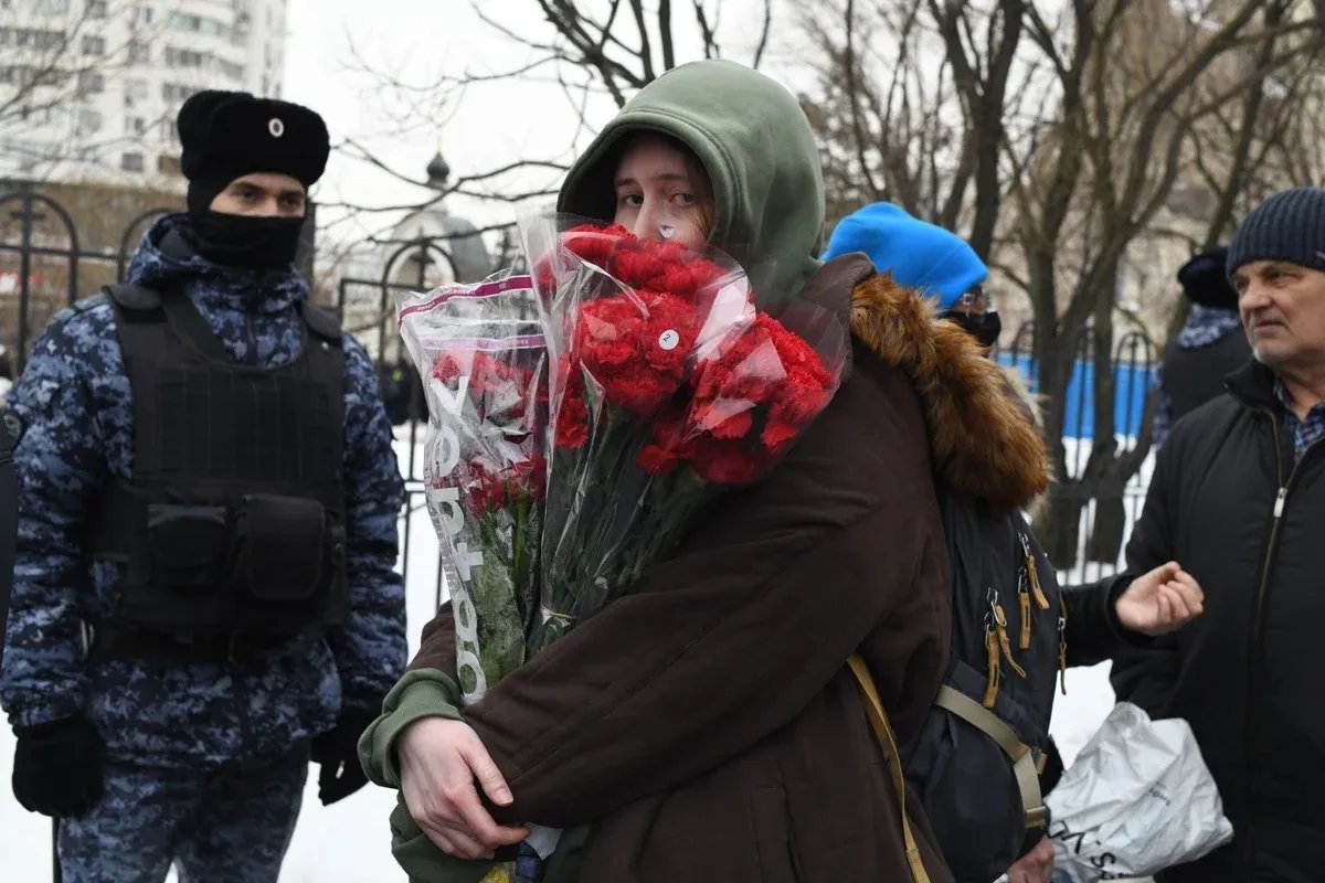Похороны Алексея Навального. Фото: Алексей Душутин / «Новая газета»