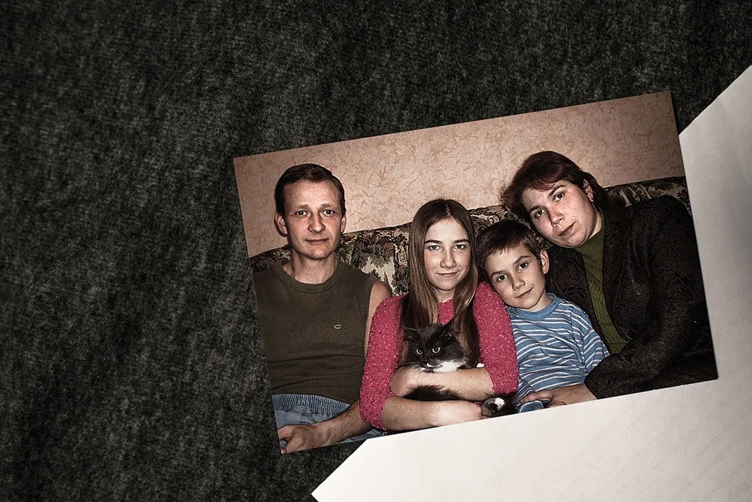 Слева направо: муж Андрей, дочь Лена, сын Коля и Татьяна. Фото из архива