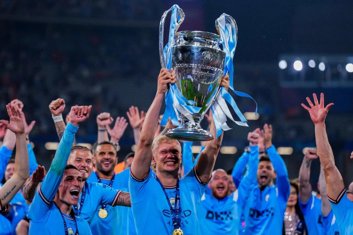 «Манчестер сити» празднует победу в финале Лиги чемпионов. Фото: AP / TASS