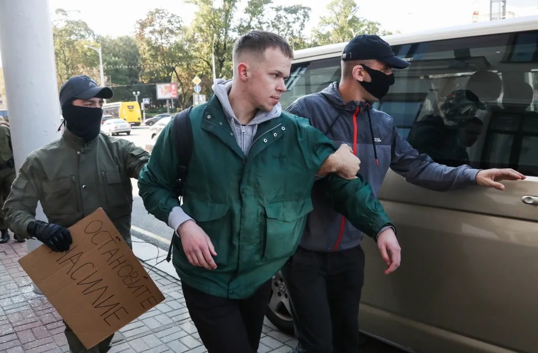 Задержание одного из участников забастовки «Беларуськалий». Фото: Валерий Шарифулин / ТАСС