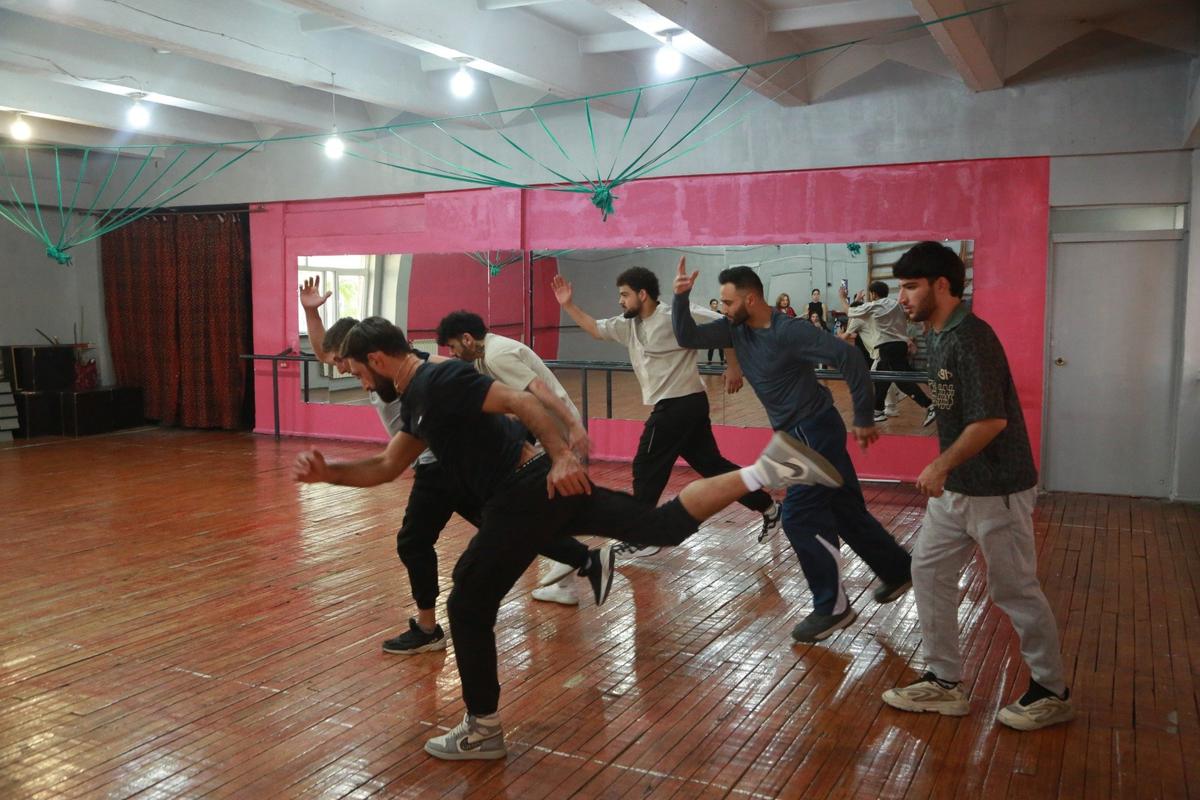 Репетиция спектакля «Анаит». Фото: Виген Ананян