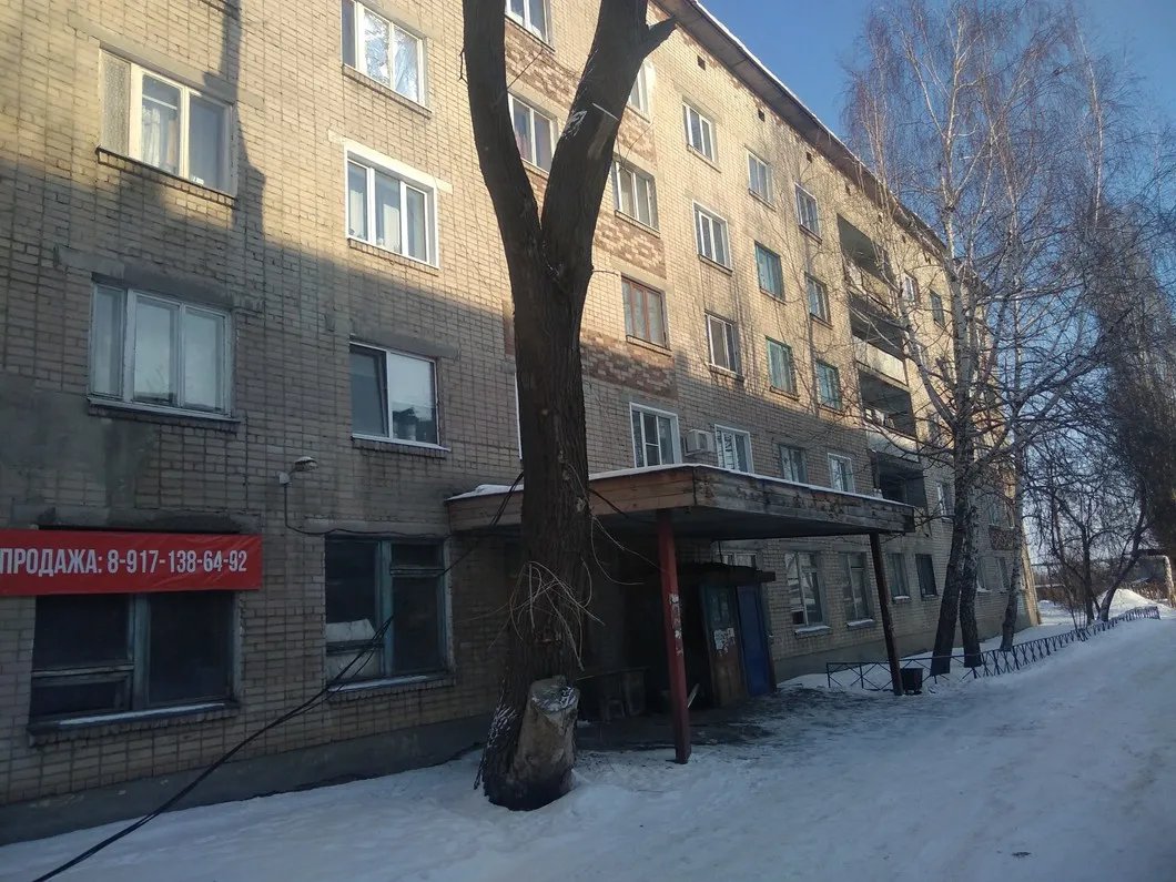 Общежитие на улице Верхнепионерской, 22. Фото: Артем Элекин, для «Новой»
