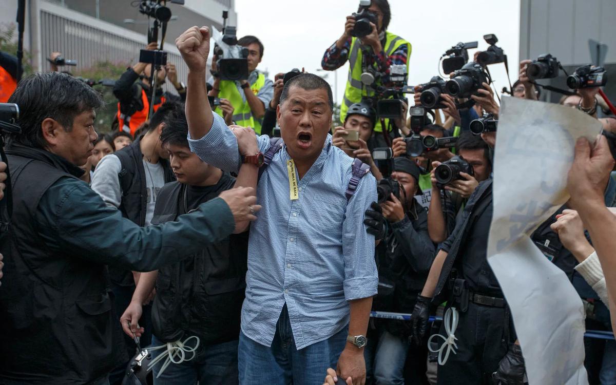 В Гонконге начались аресты видных оппозиционеров