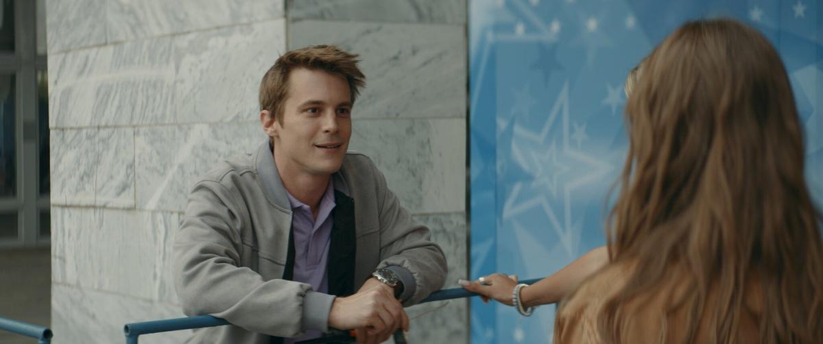 Кадр из сериала «Москва слезам не верит. Все только начинается»