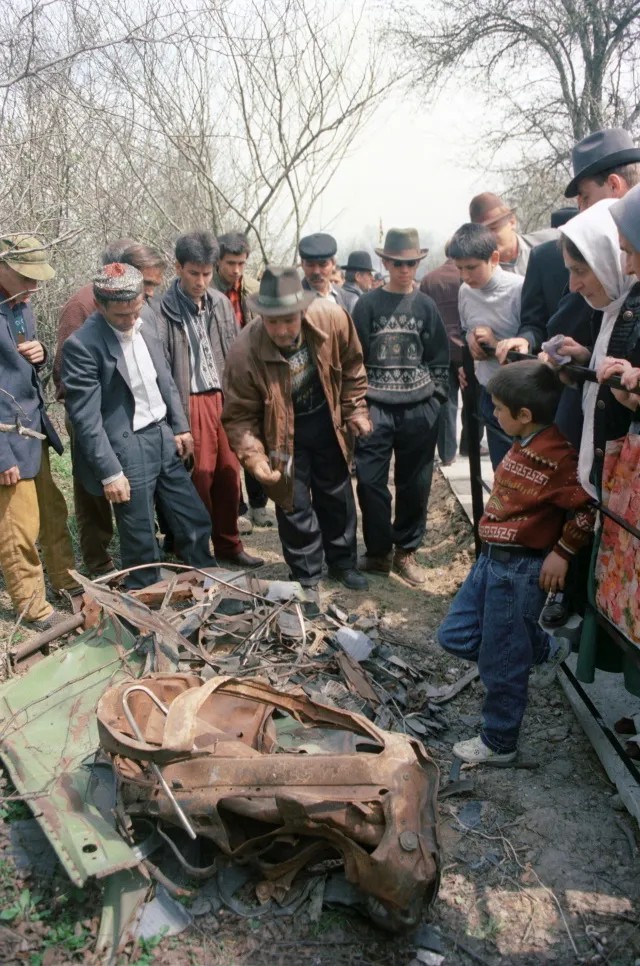 Место гибели Джохара Дудаева, 1997 год. Фото: Муса Садулаев / ТАСС