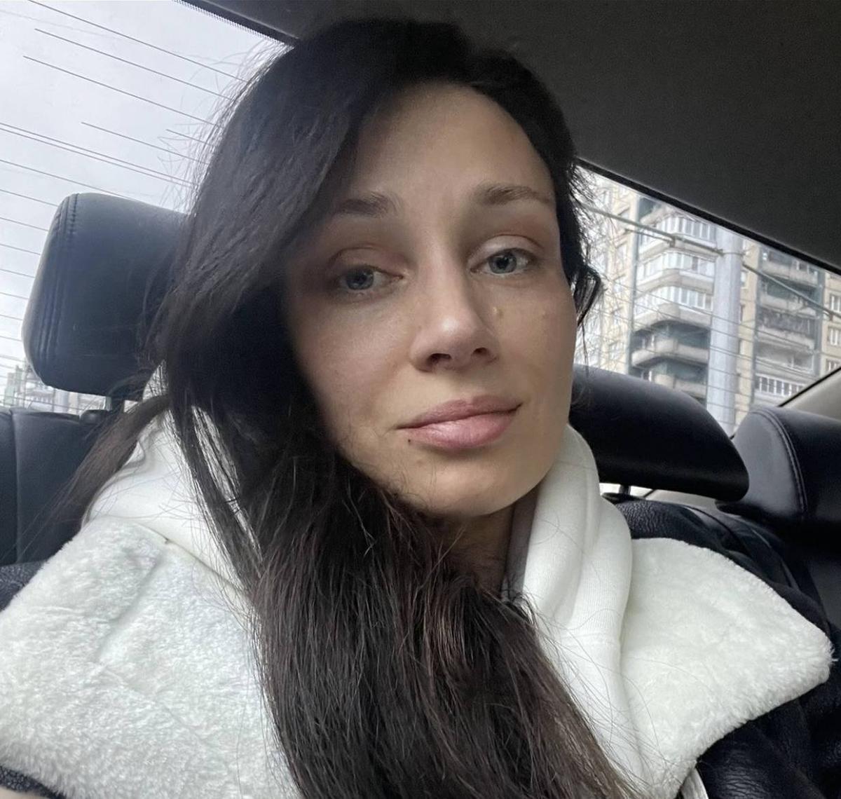 Вероника Морковкина еще под арестом, зато дома. Фото: соцсети