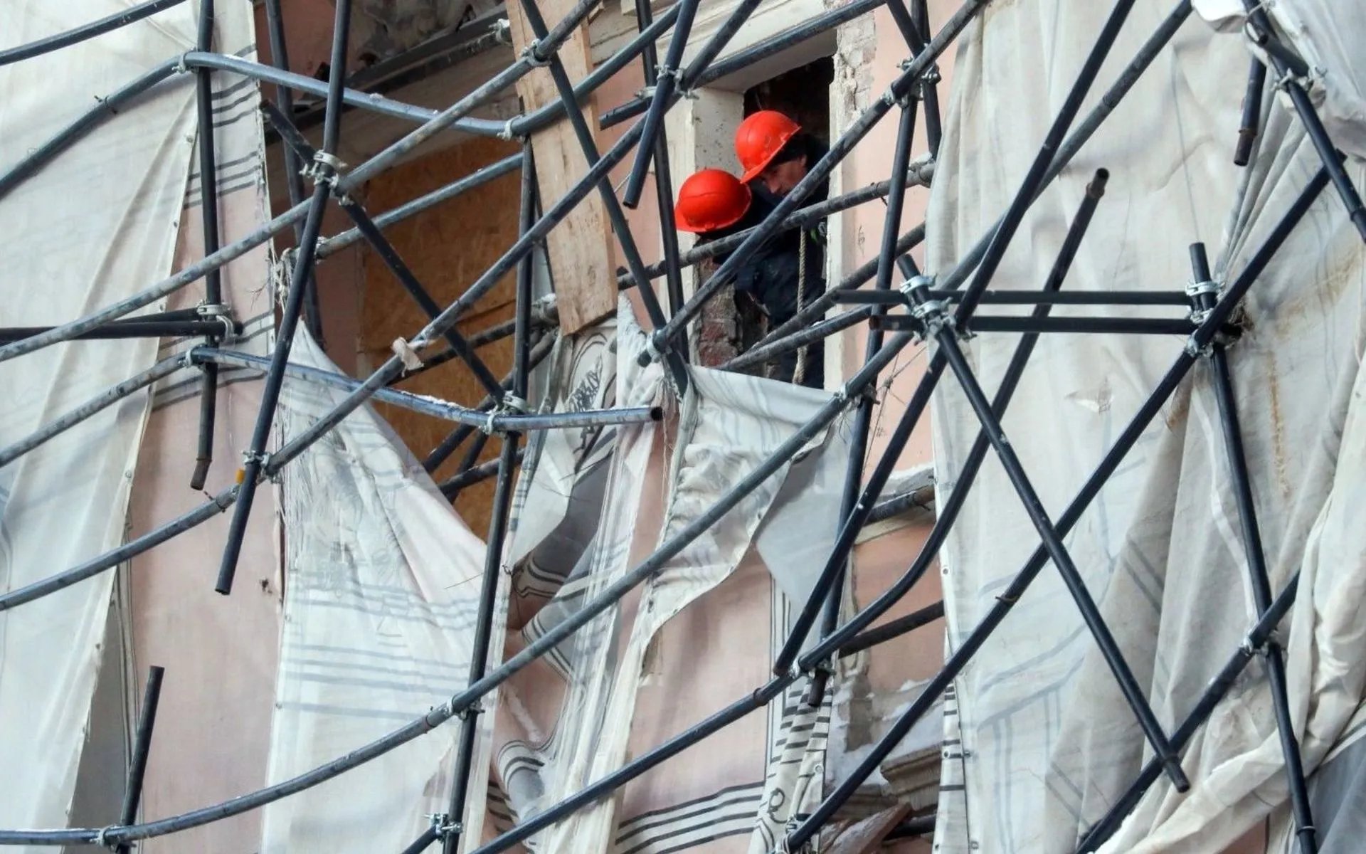 Подрыв градостроя