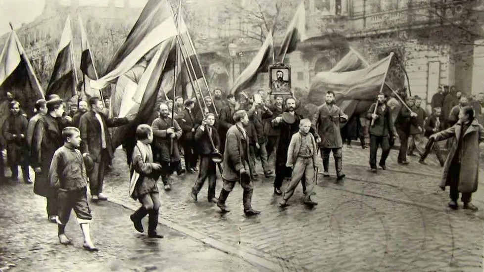 Демонстрация черносотенцев в Одессе вскоре после объявления «Манифеста 17 октября», 1905 год. Wikipedia