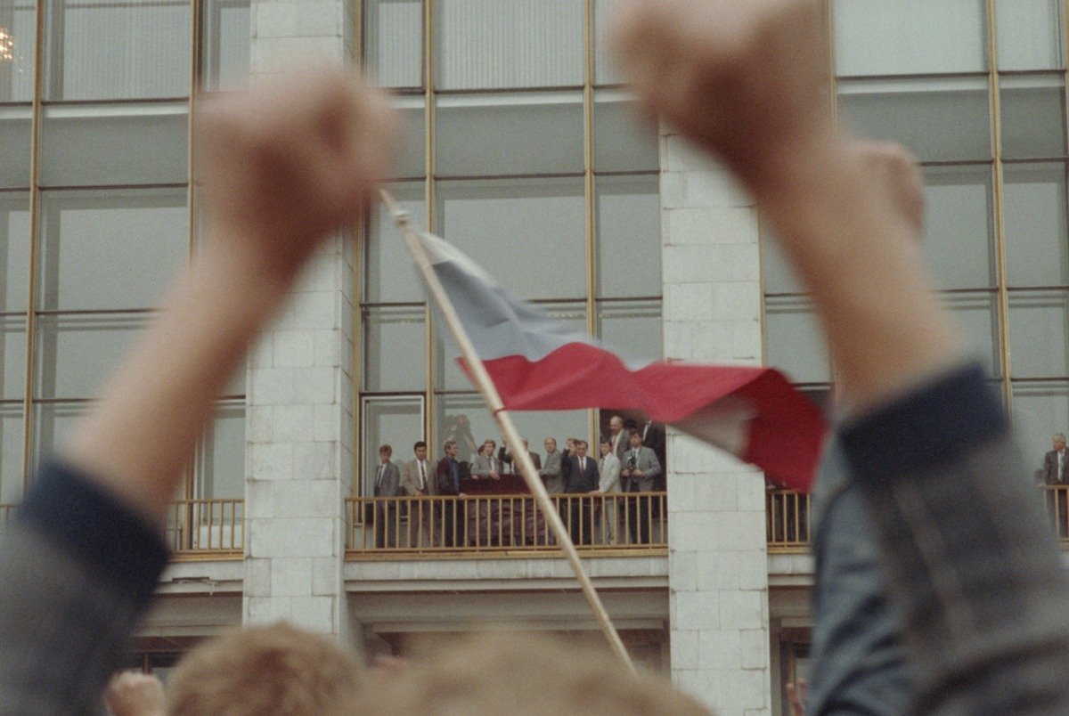 19 августа 1991 года. Митинг у Дома Советов РСФСР. Фото: Геннадий Хамельянин / ТАСС