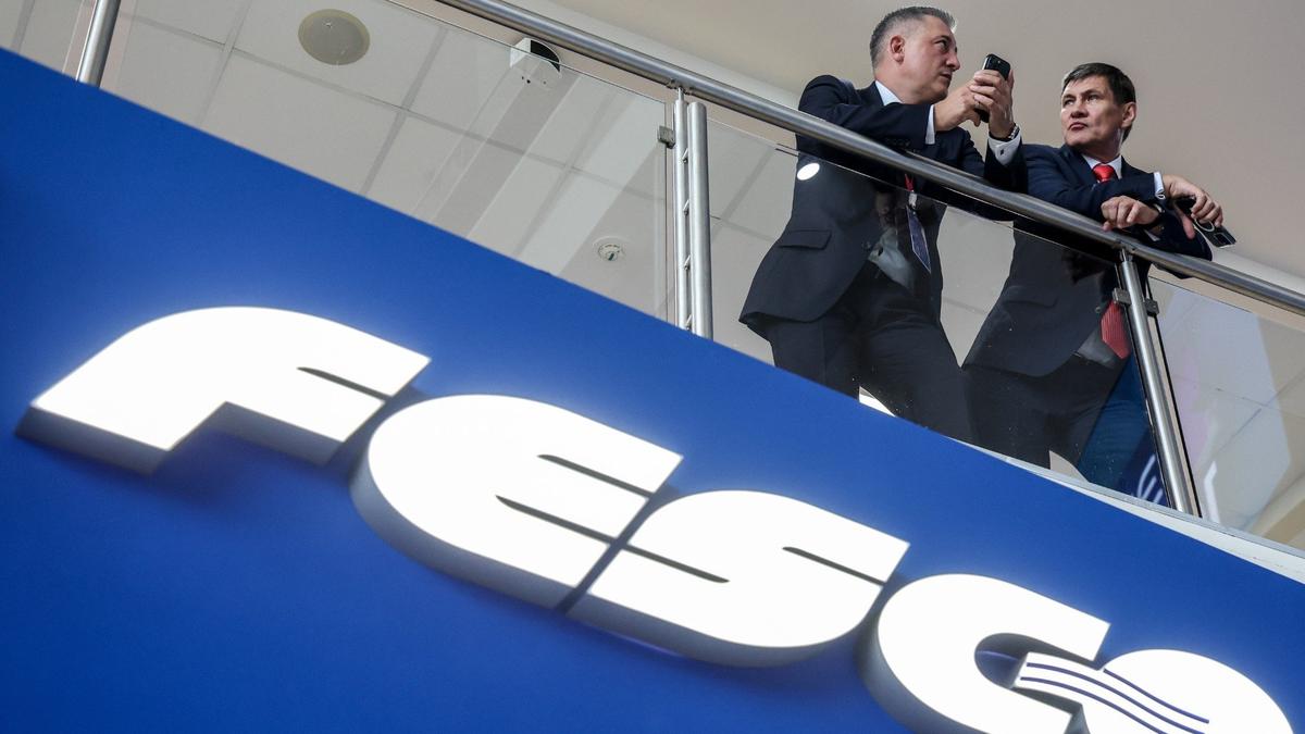 FESCO сняли с головы