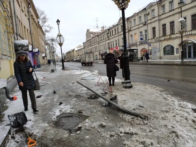 На месте происшествия. Фото: Валерий Ширяев / «Новая газета»