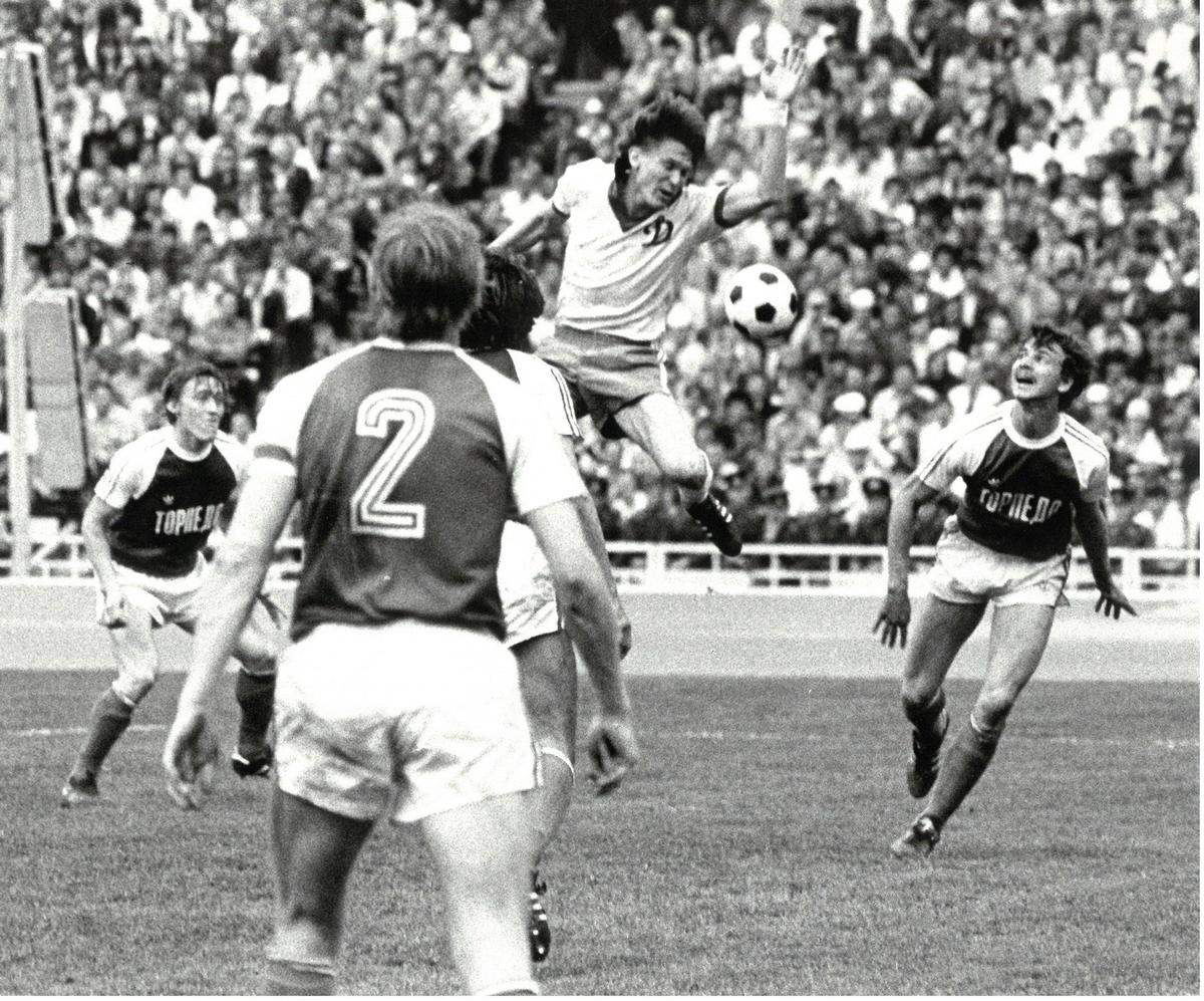 В чемпионате СССР Олег Блохин был на две головы выше всех. Фото: Евгений Успенский