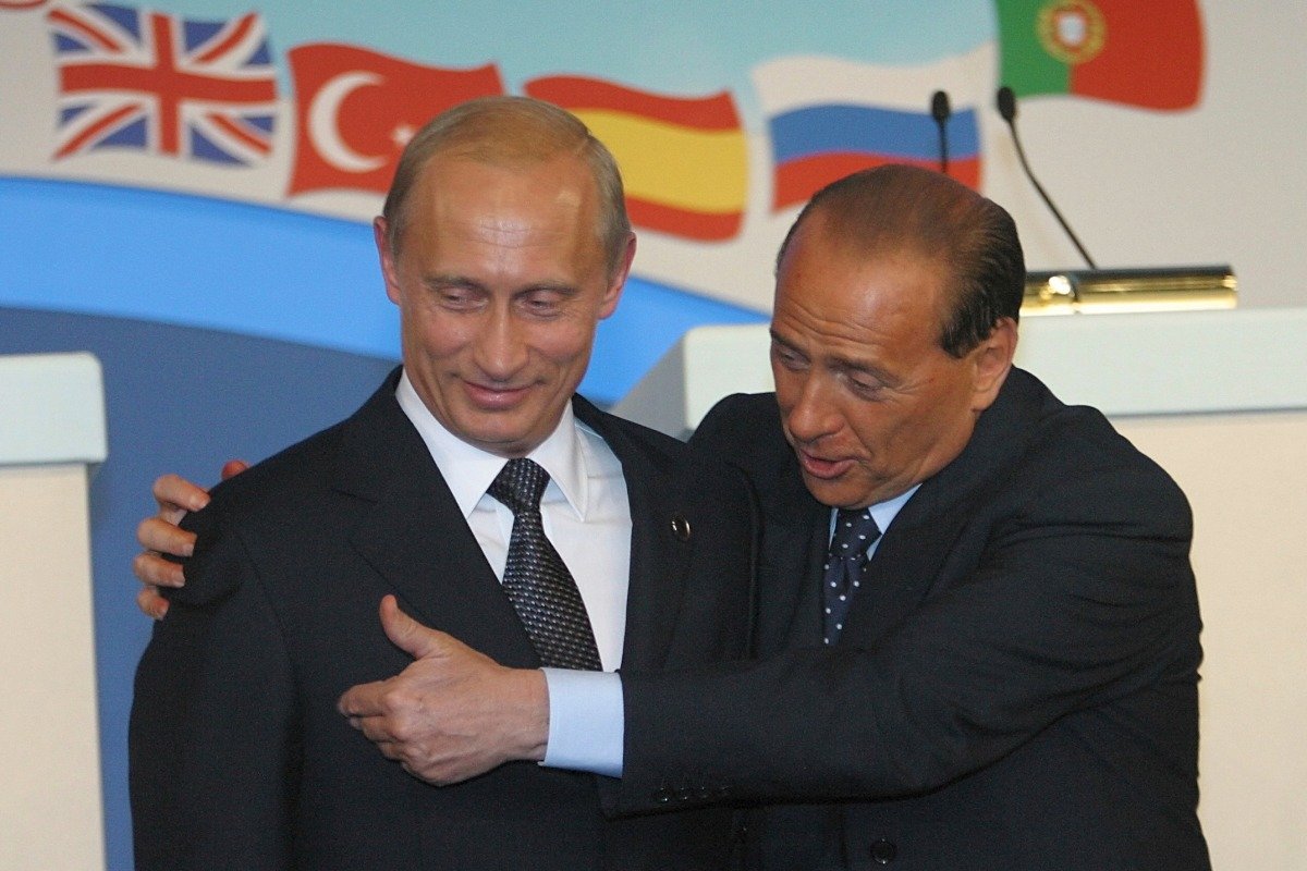 С президентом России Владимиром Путиным на саммите Россия—НАТО, 2008 год. Фото: Marco Merlini / архив ZUMA / ТАСС