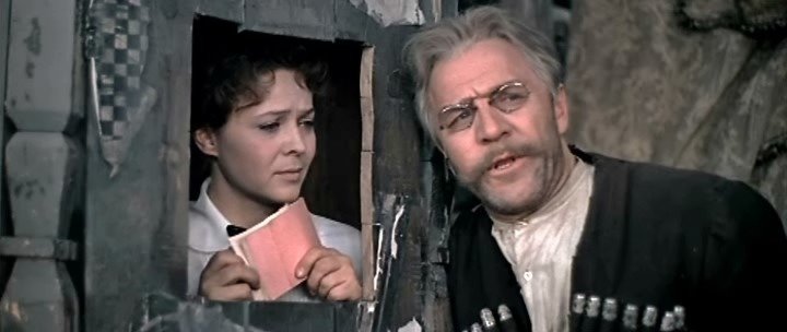 Михаил Ульянов в роли генерала Чарноты. Скриншот