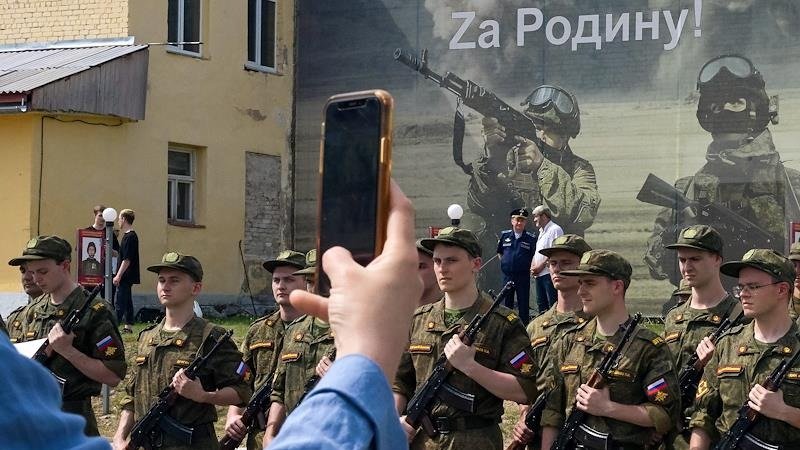 «Увольнение гарантировать нельзя, пока действет указ о частичной мобилизации»