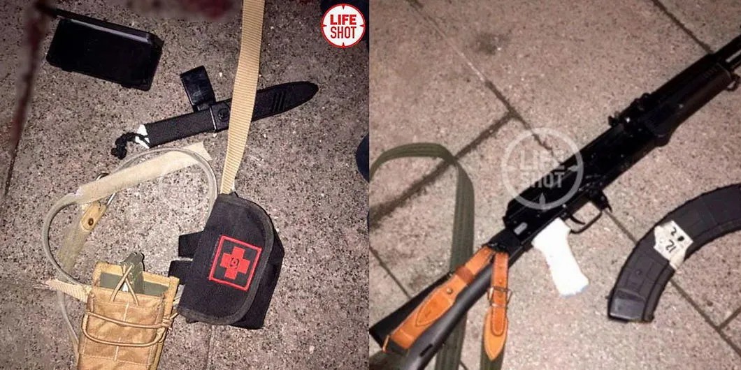 Арсенал Евгения Манюрова на месте преступления: нож, карабин «Сайга», аптечка. В его рюкзаке нашли даже гранату. Кадры: Life